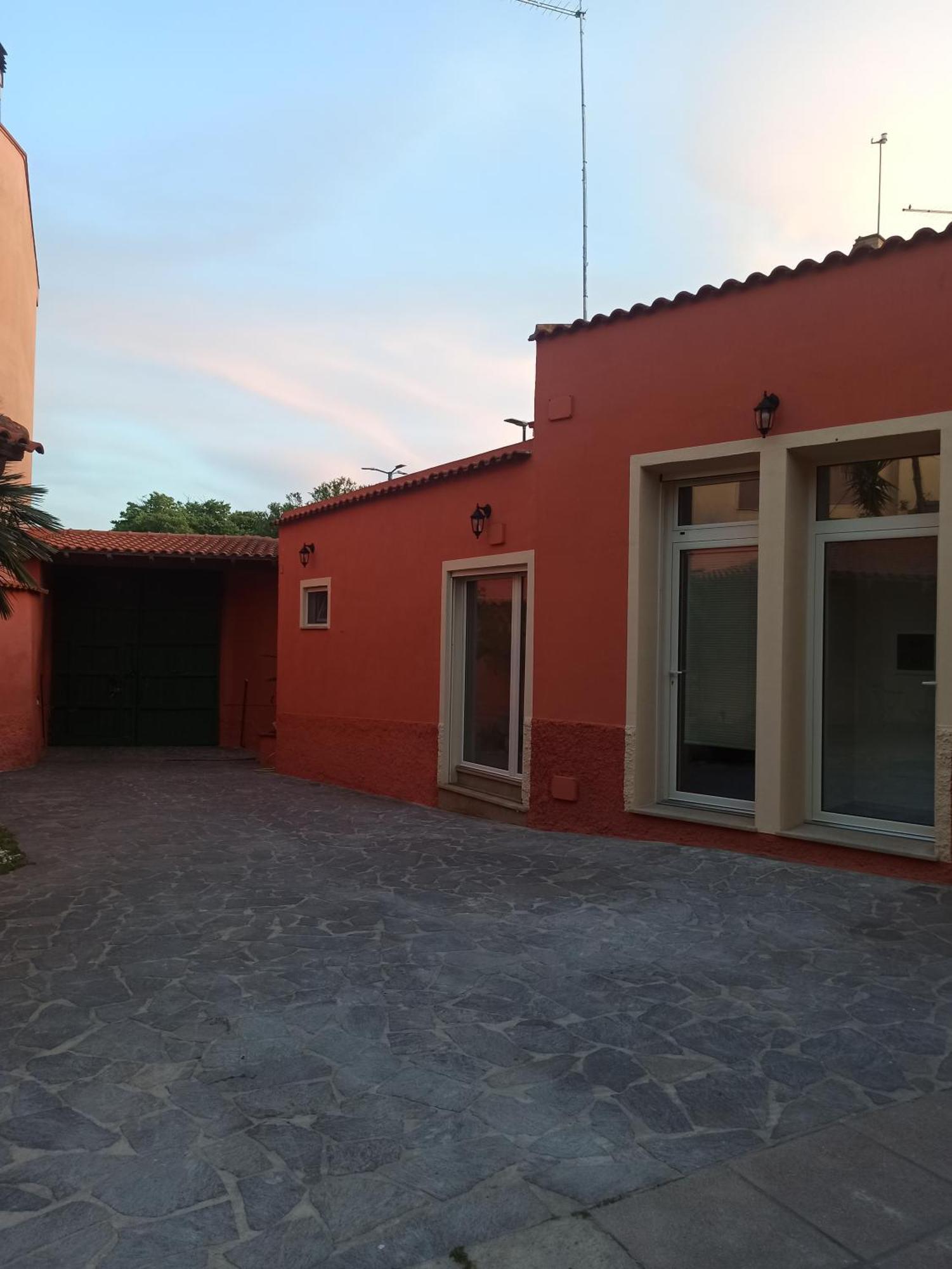 Piazza San Giorgio Hotel Dolianova Exterior photo