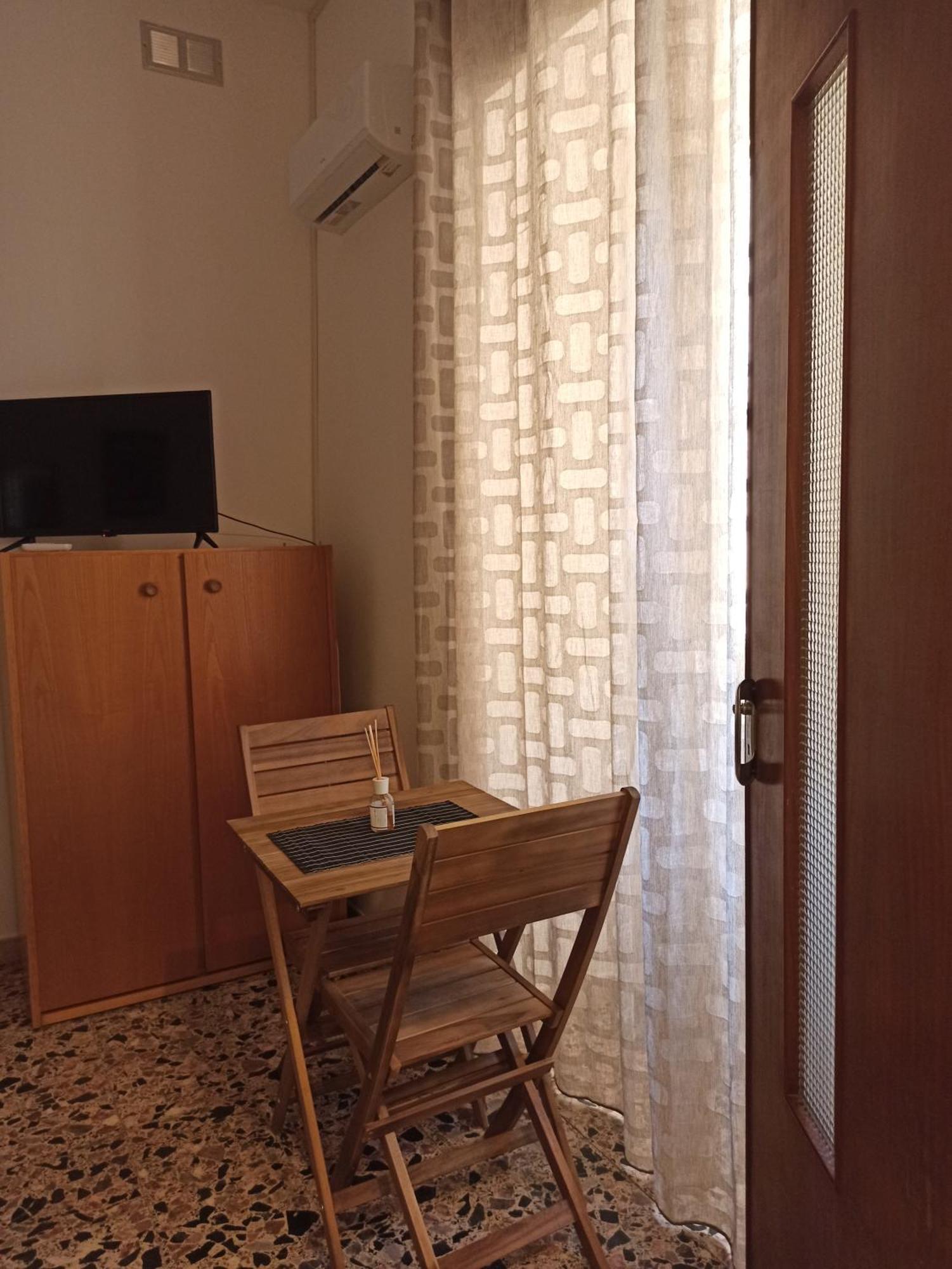 Piazza San Giorgio Hotel Dolianova Room photo