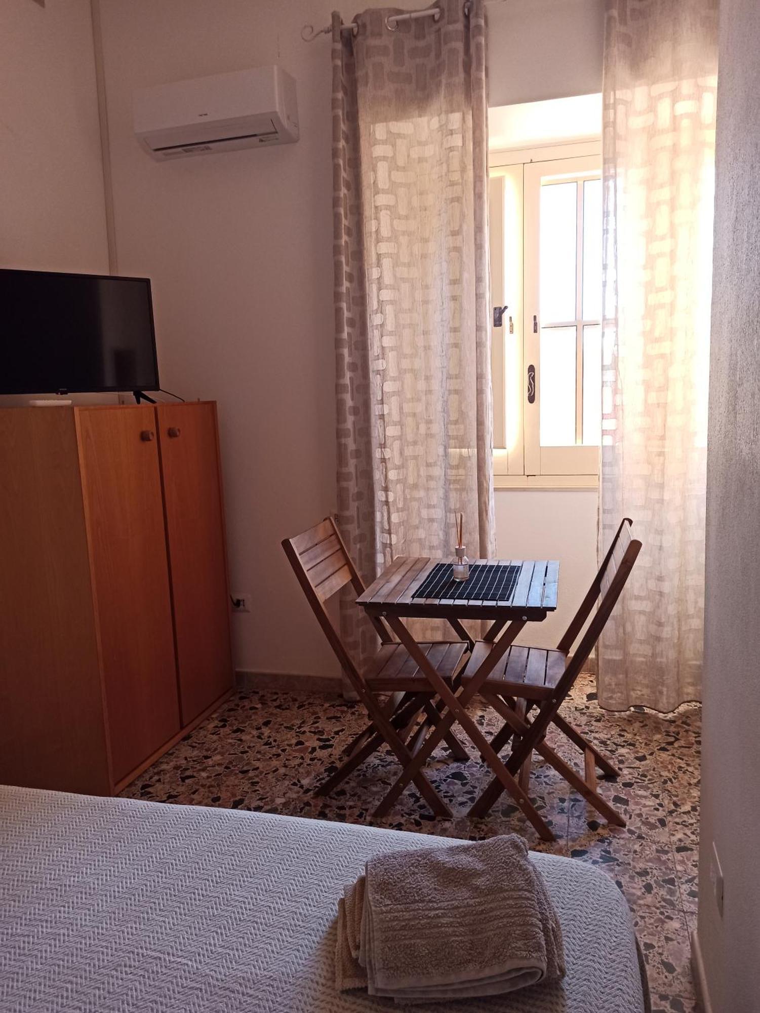 Piazza San Giorgio Hotel Dolianova Room photo